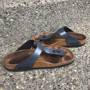 Women’s Gizeh Birkenstock Size 8